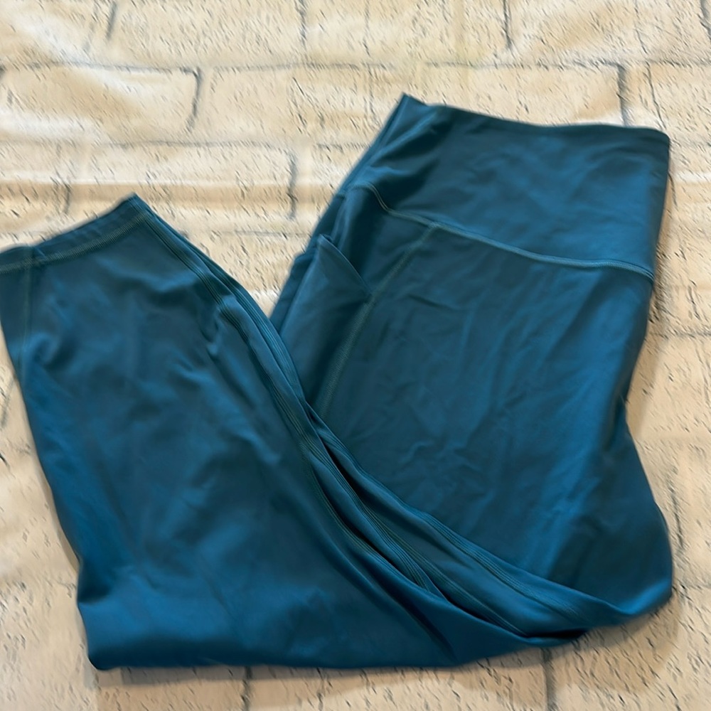 Lululemon Teal side pocket legging